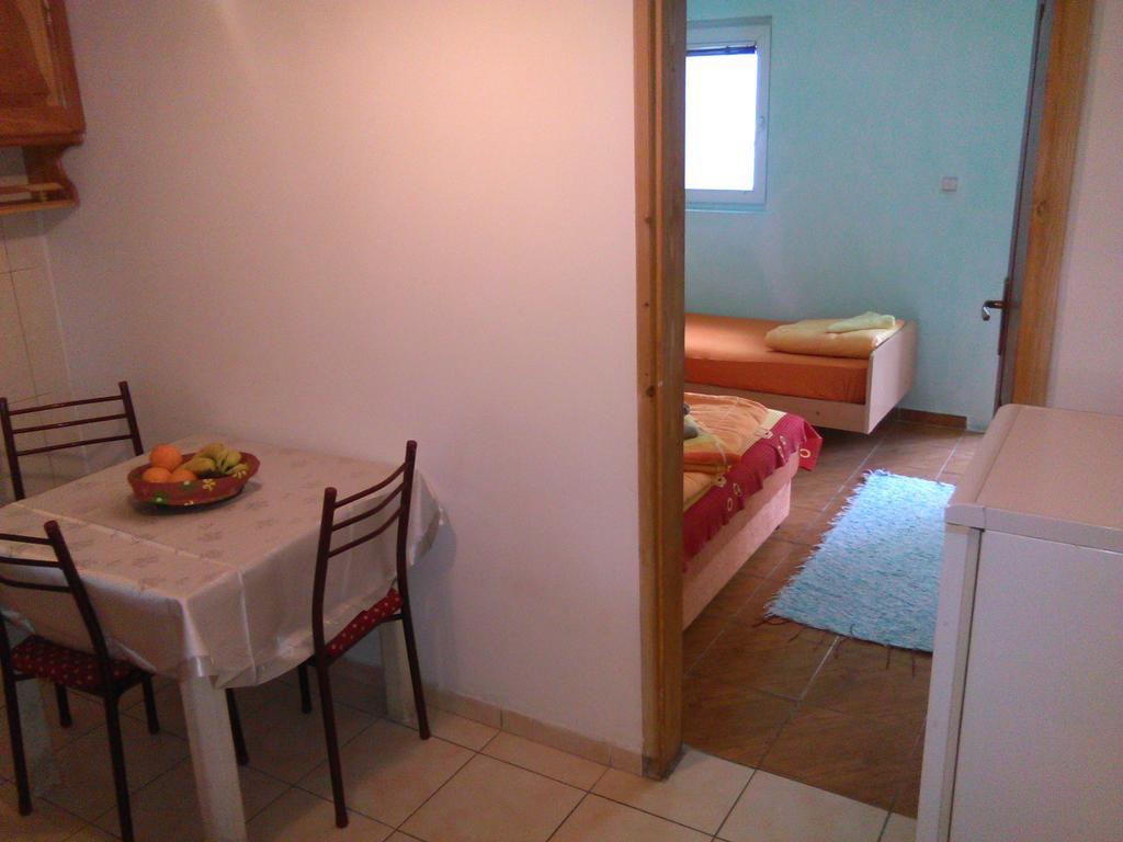 Apartmani Pikula Sutomore Εξωτερικό φωτογραφία
