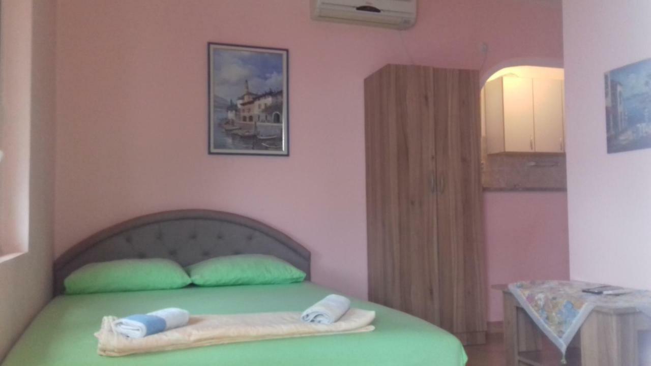 Apartmani Pikula Sutomore Εξωτερικό φωτογραφία